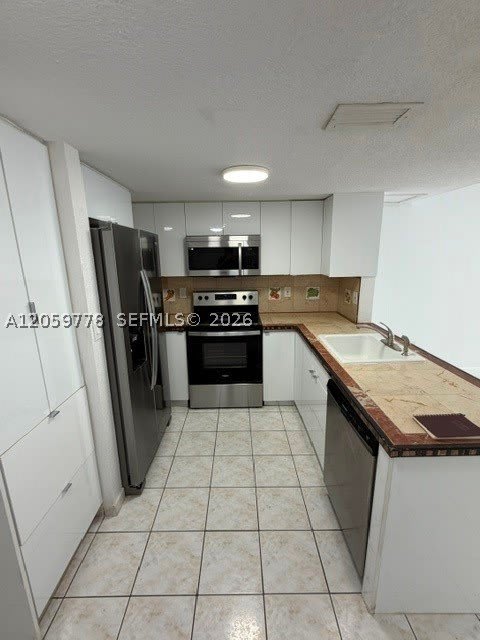 1362 Nw 24 Avenue – photo 3