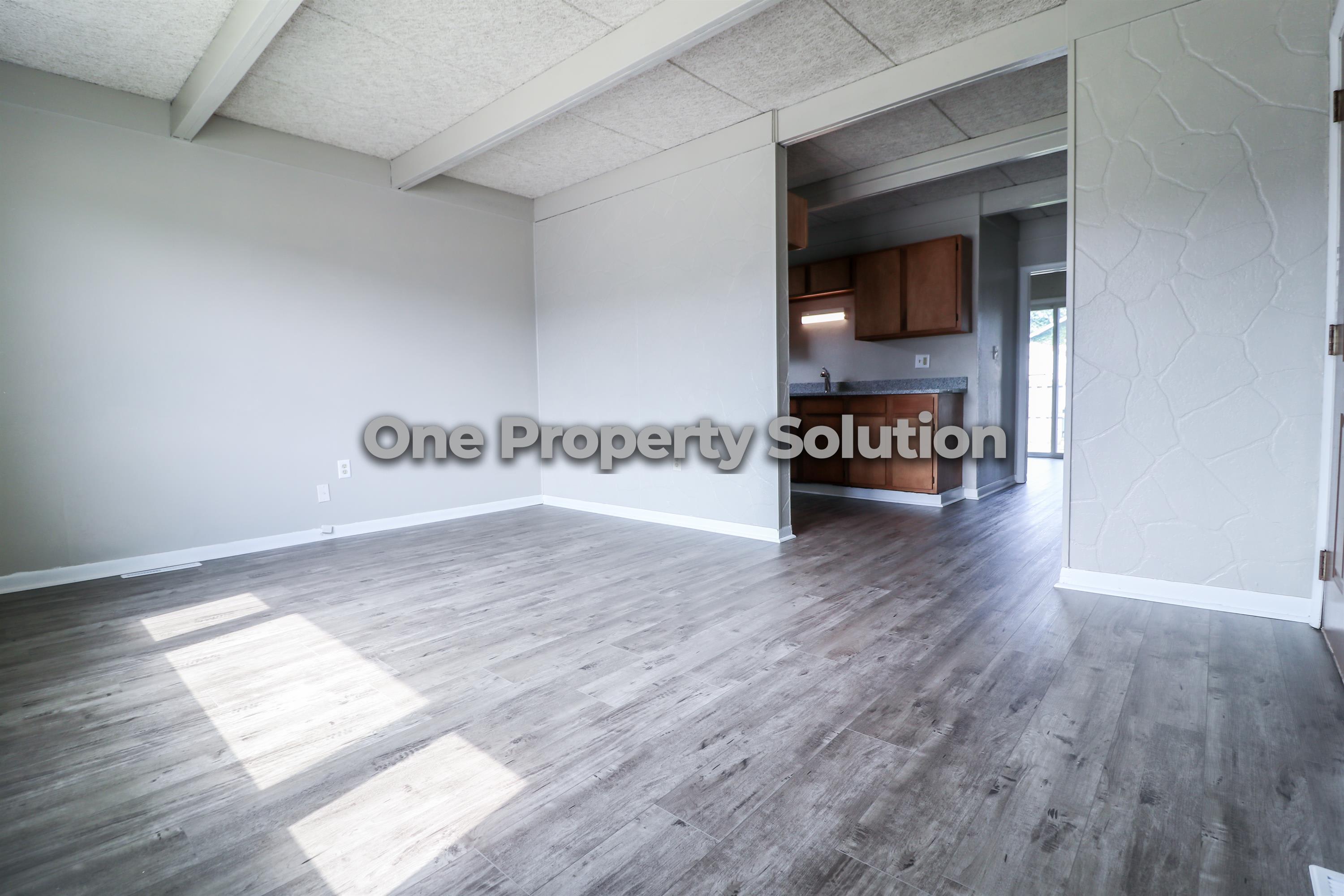 1309 Logan Street – photo 3