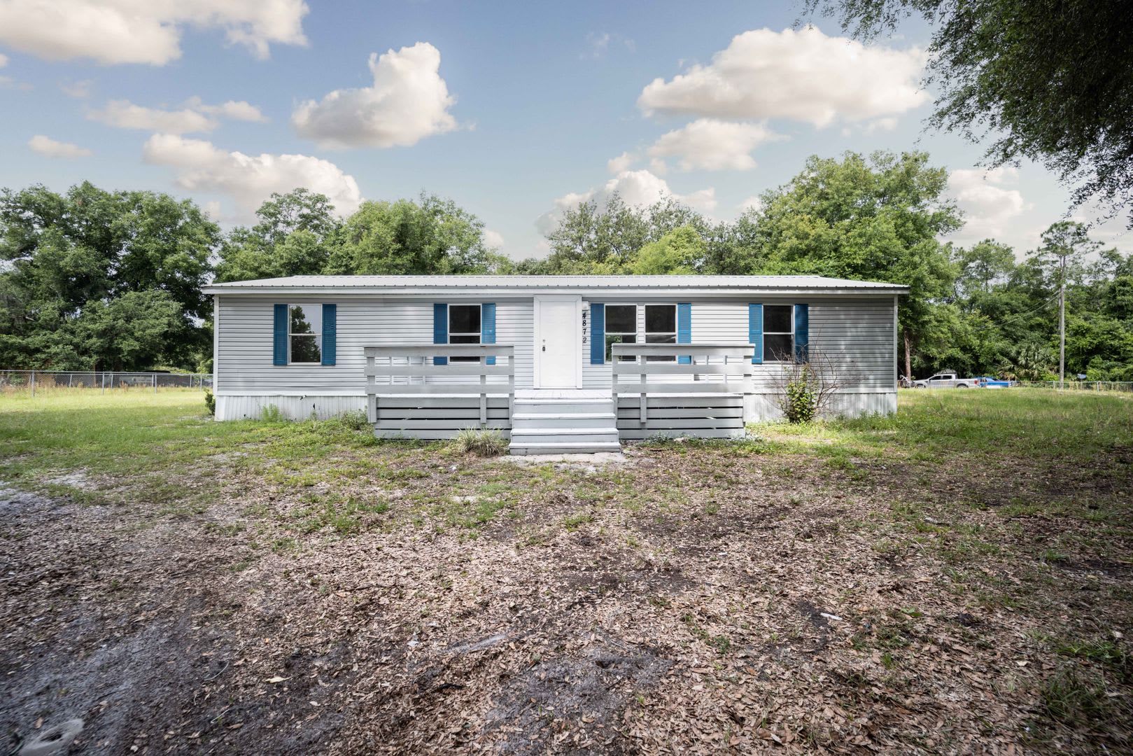3BR/2BA Renovated Mobile Home in Coleman – photo 1