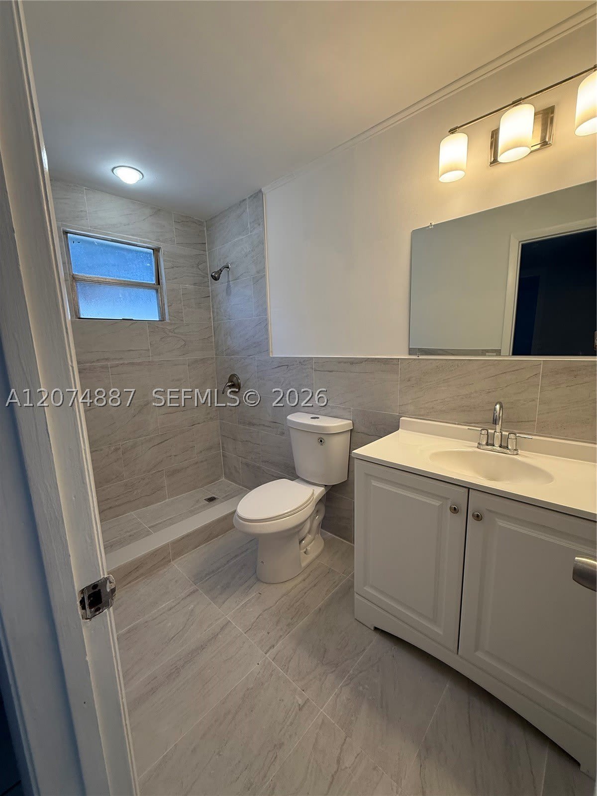 1864 NW 27th St – photo 3