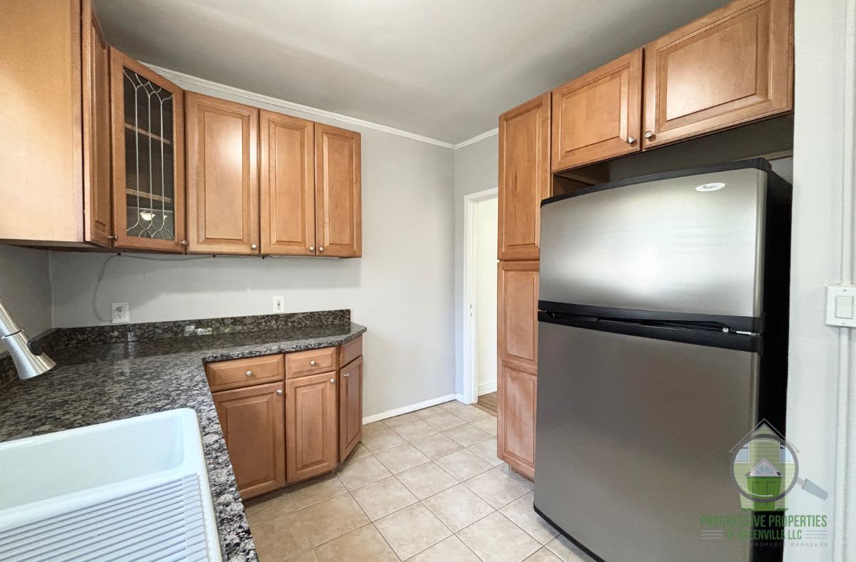 109 Buist Avenue – photo 5