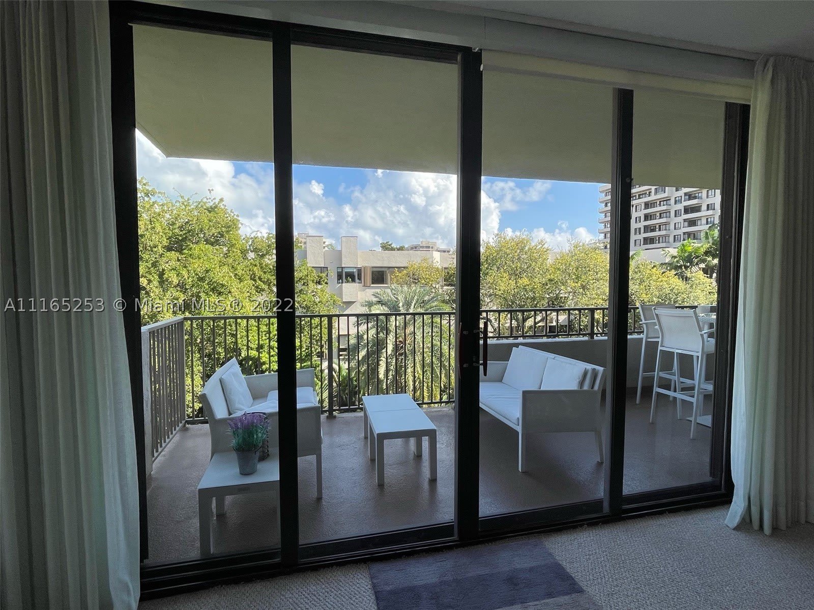 101 Crandon Blvd – photo 5