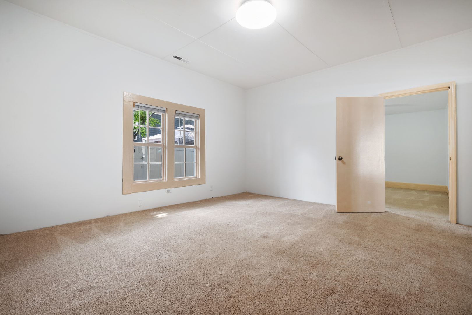 Well Maintained 3 Bedroom Home, Convenient to Downtown Wake Forest – photo 5
