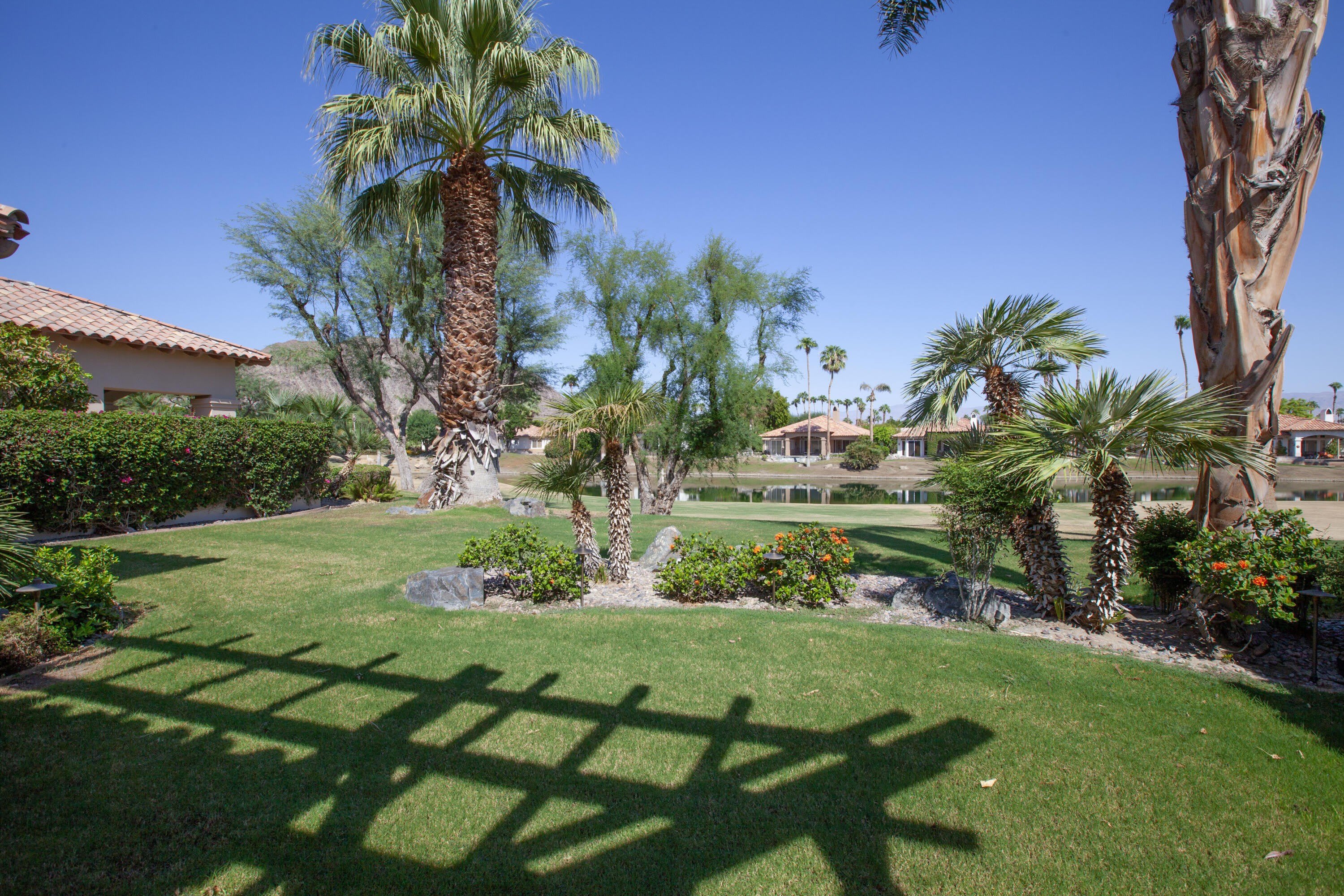 48200 Via Solana – photo 2