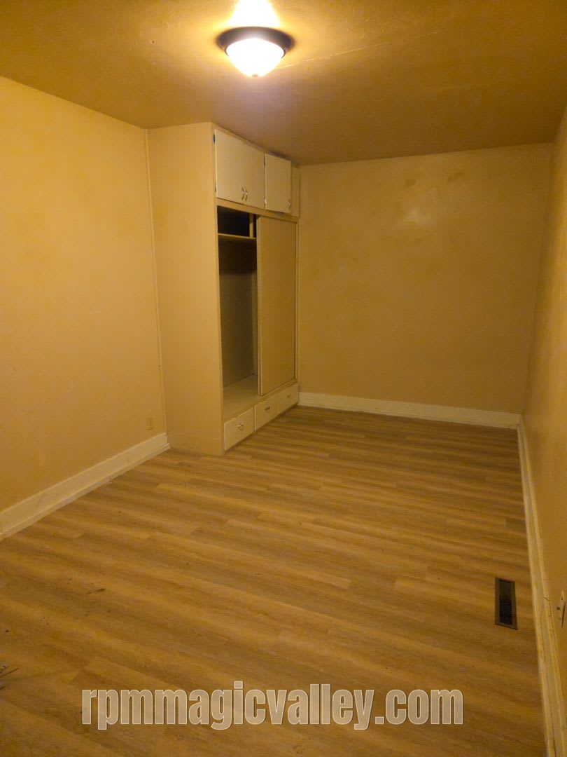 Large 3 bedroom – photo 5