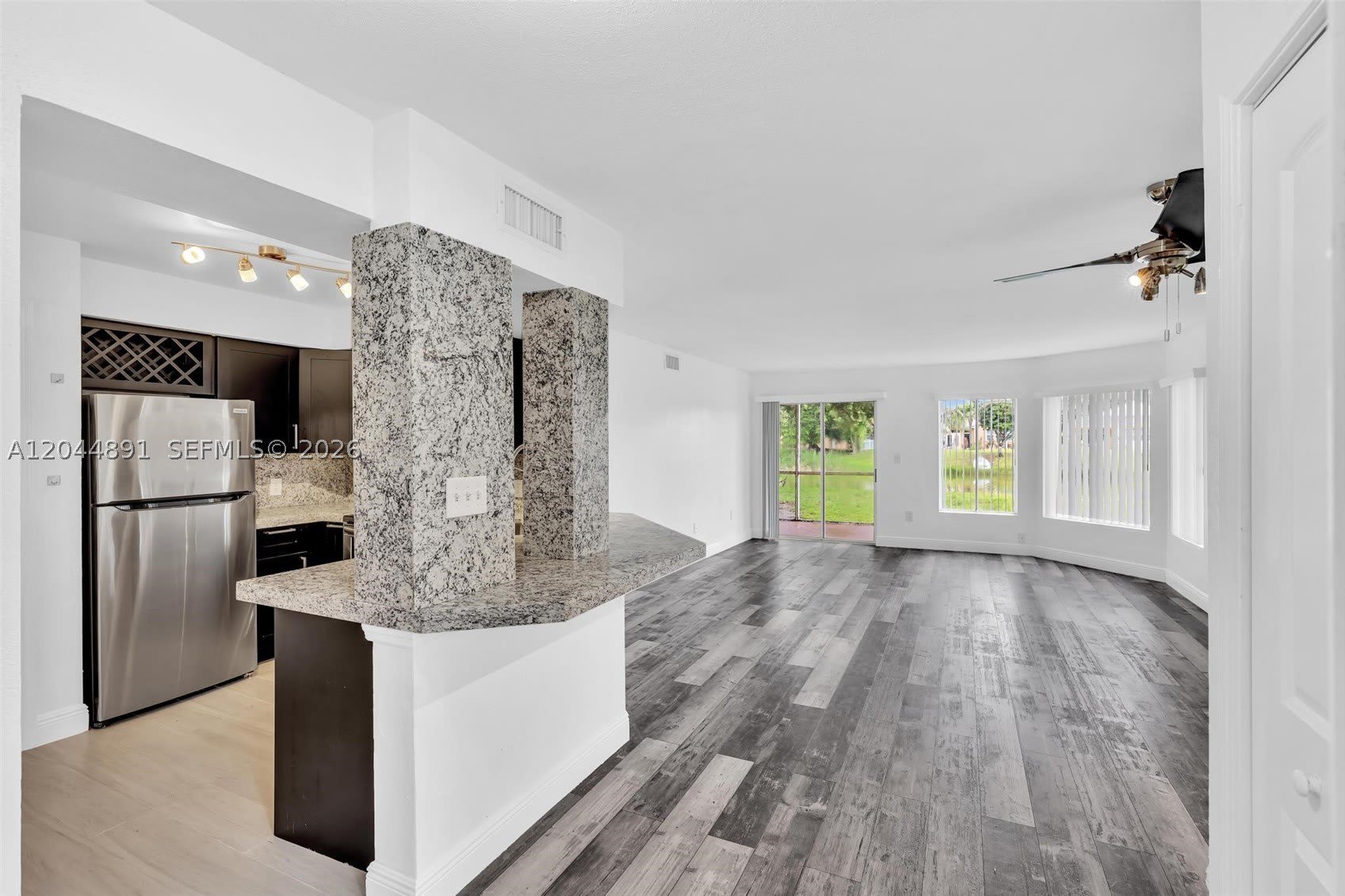 2341 Nw 33Rd St – photo 4