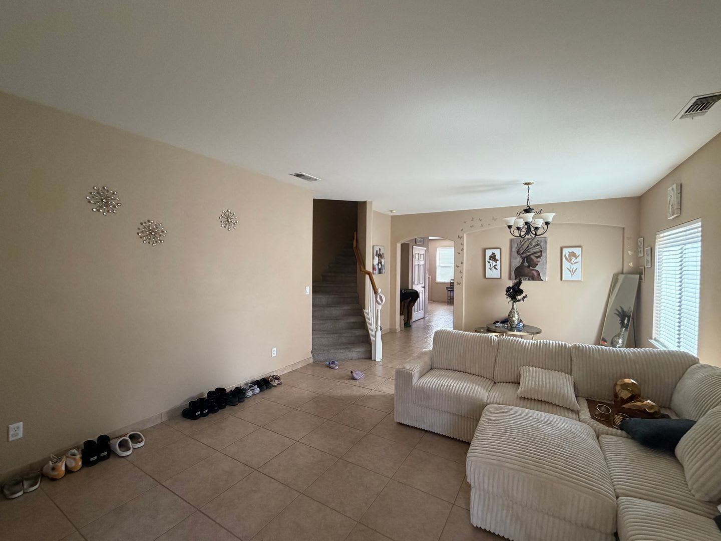 AVAILABLE SOON! Spacious, Updated 5 Bed / 3 Bath in South Natomas!! – photo 4