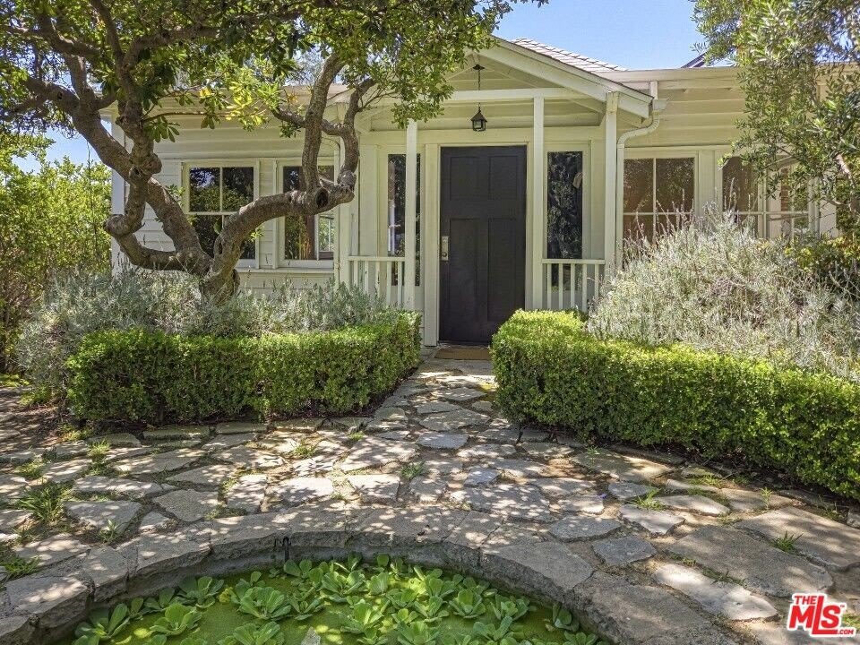 1616 Cerro Gordo St – photo 1