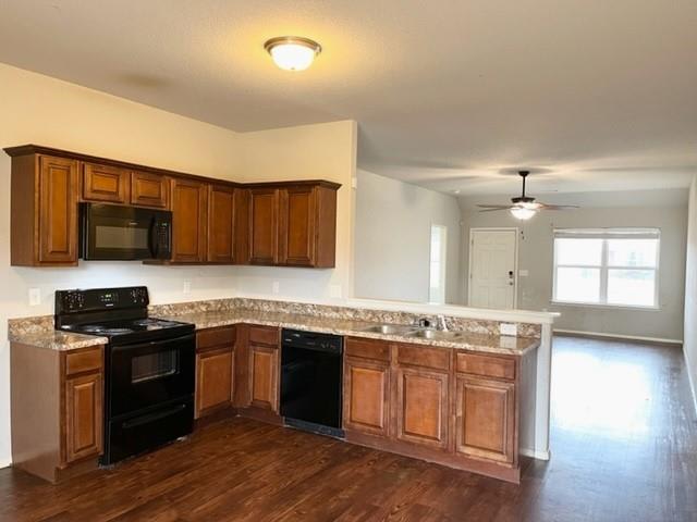 864 Nw Evans Cir – photo 2