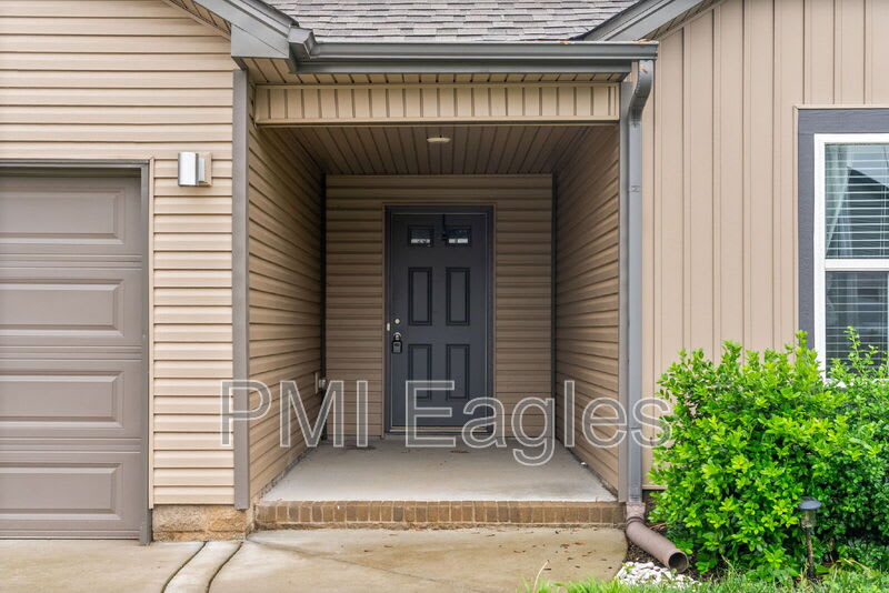 204 King Road – photo 3