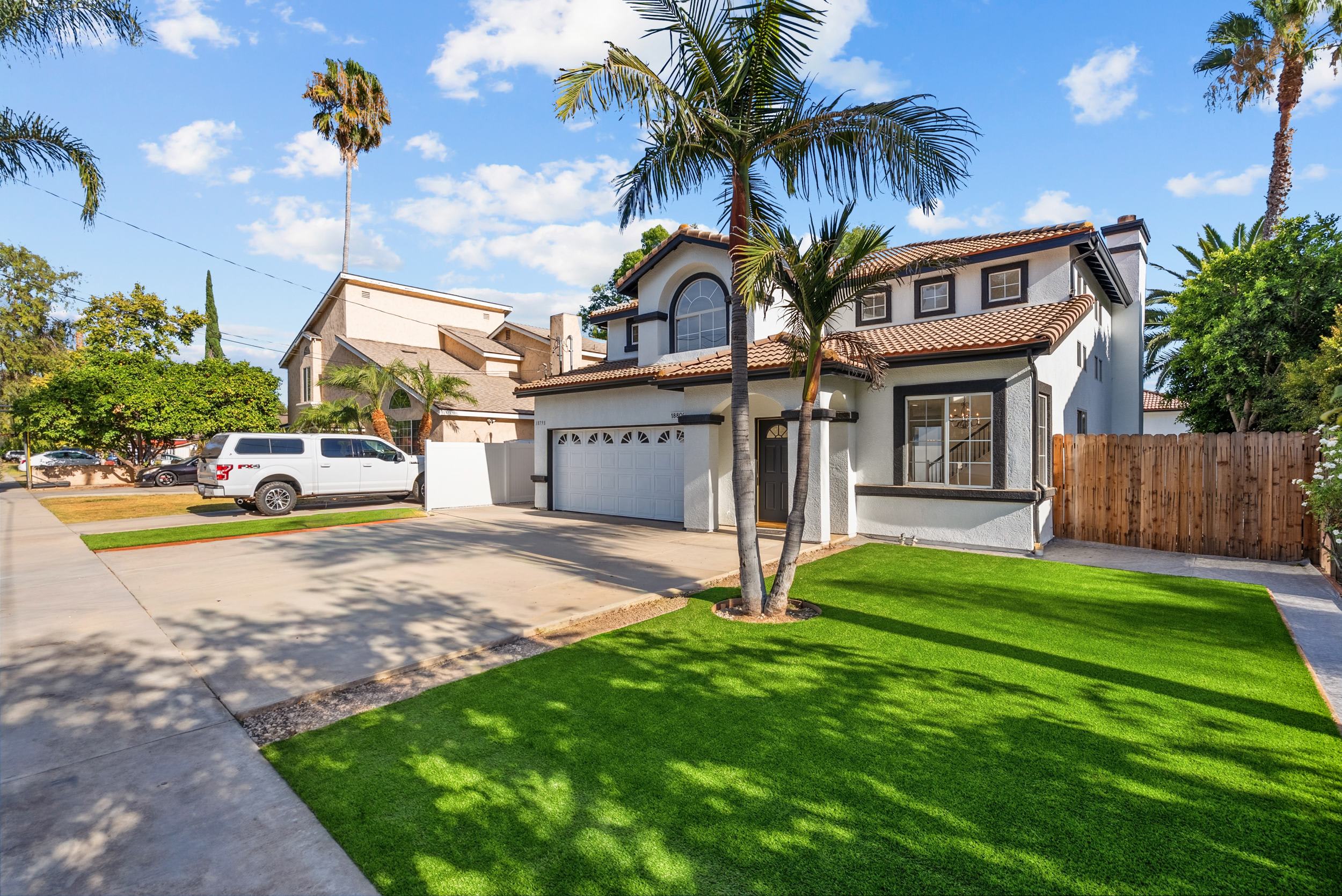 18800 Lull Street – photo 3