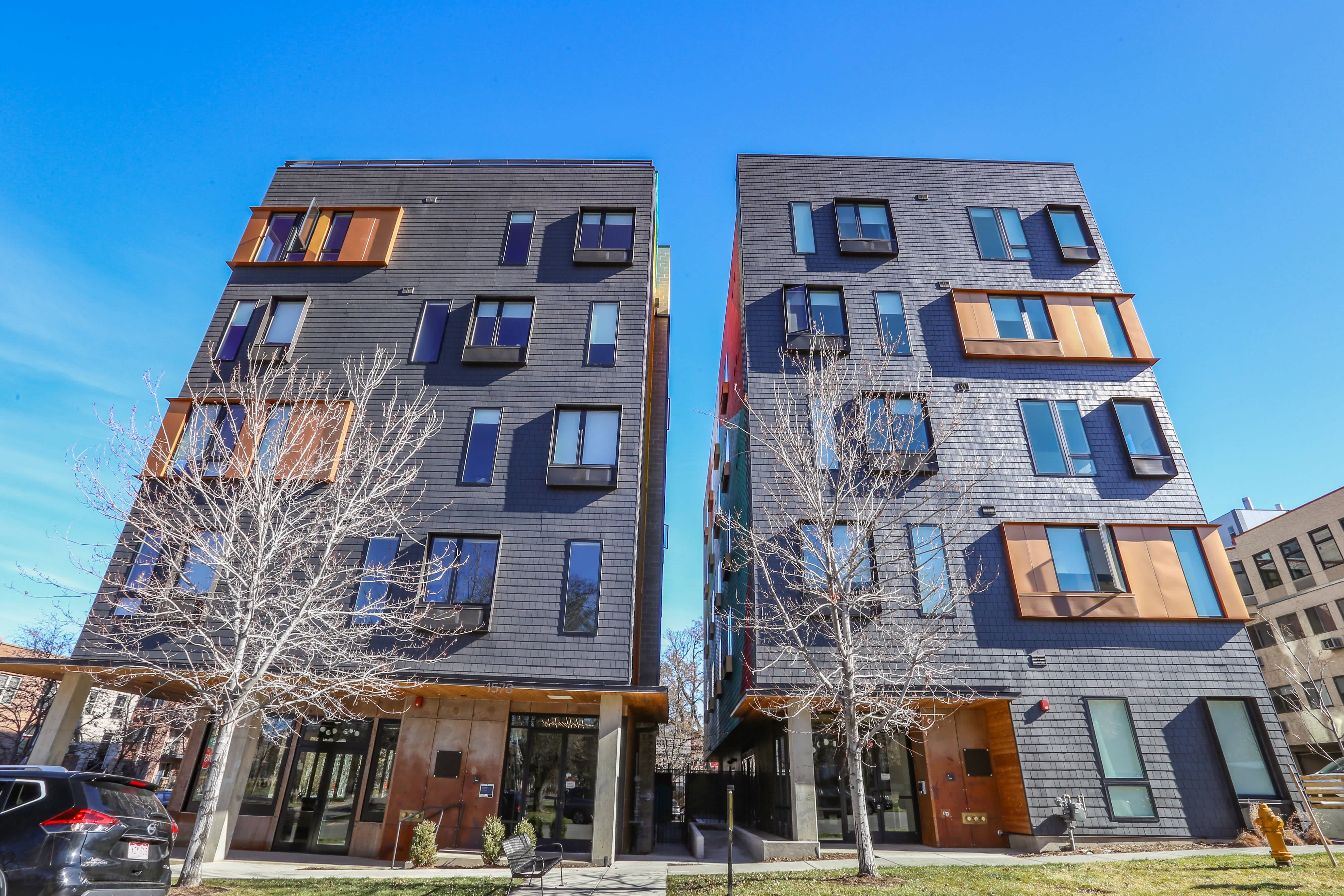 The Economist Apartment Homes – photo 1