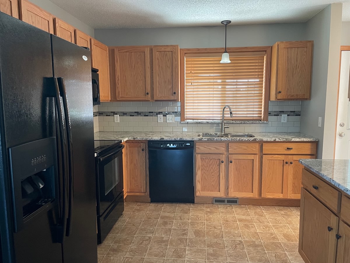 217 18th Ave Se – photo 4