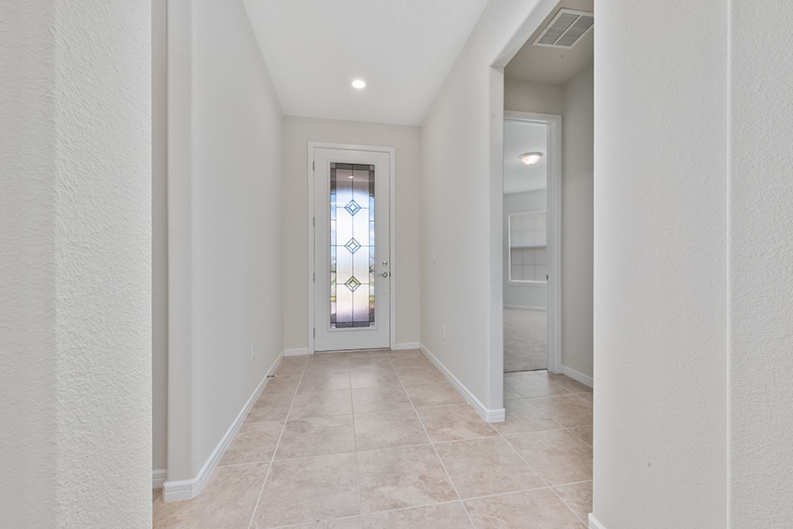 Ready To Move In Isle Of Lake Nona One Story 4 Bedrooms 3 Full Bathrooms – photo 4