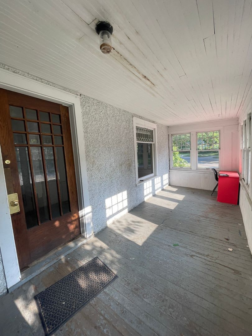 1116 Packard St. – photo 2