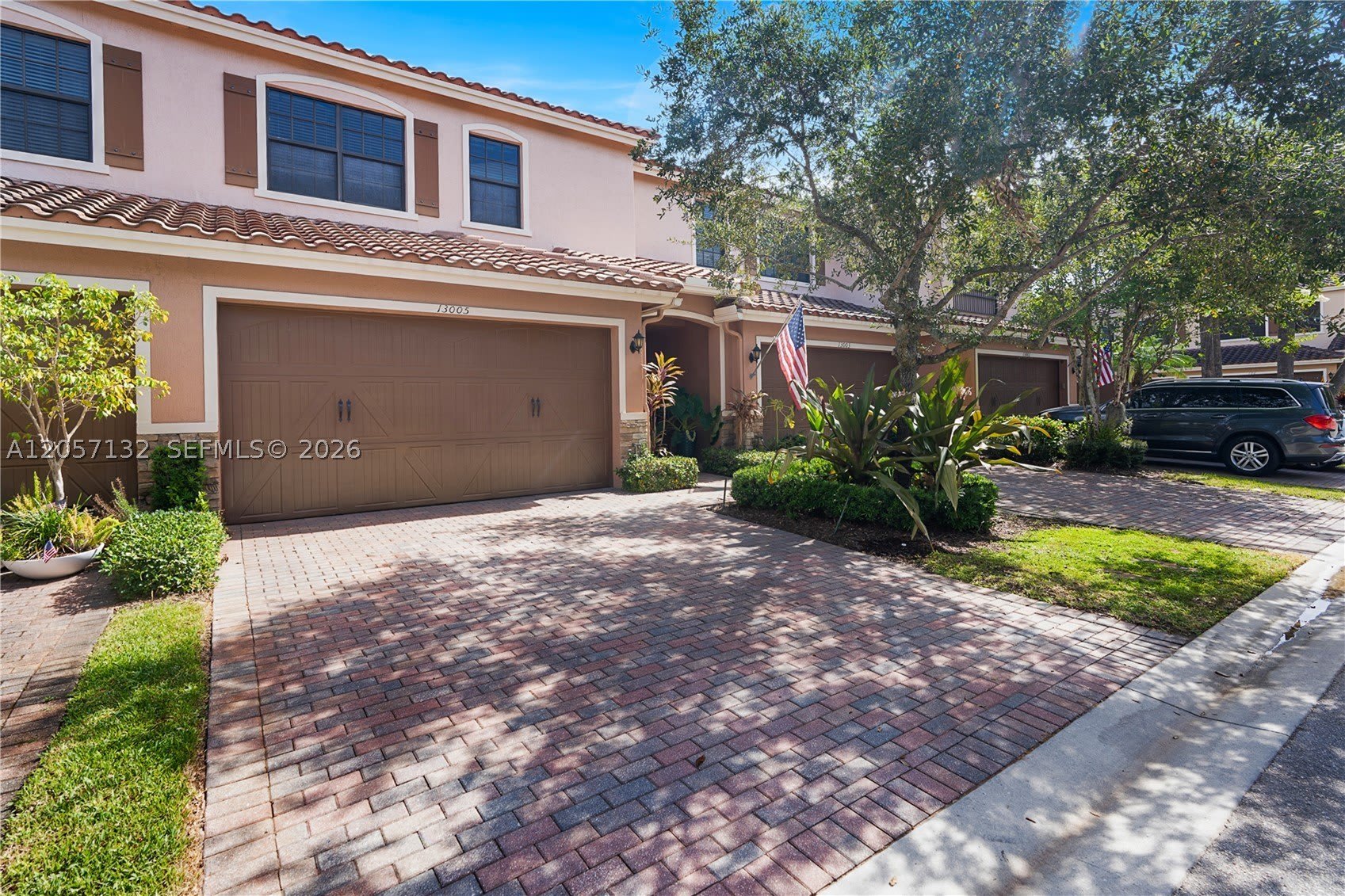 13005 Riverwalk Cir N – photo 2