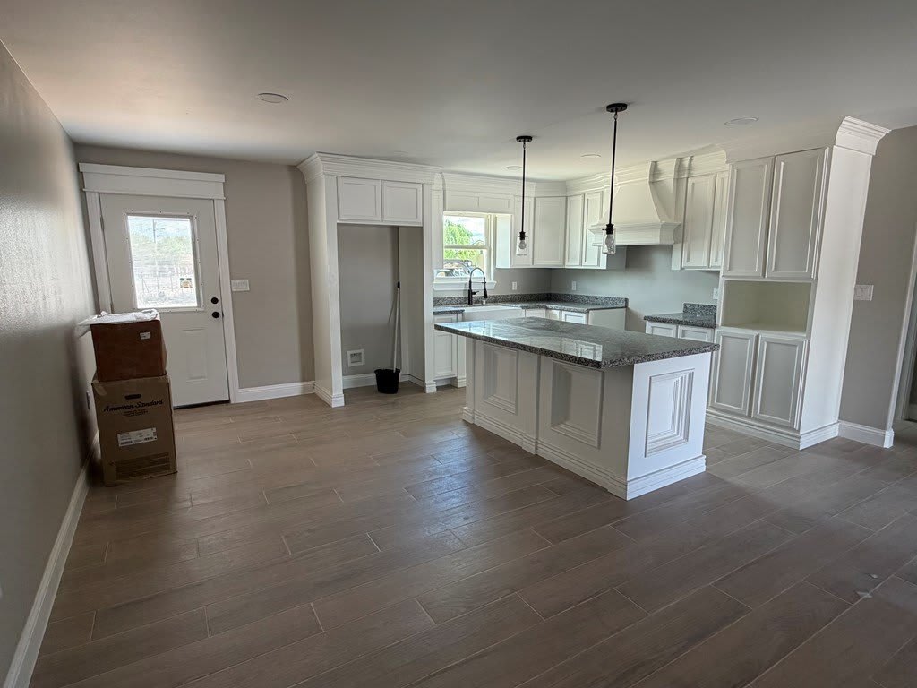 3204 CALLE TERESA – photo 2