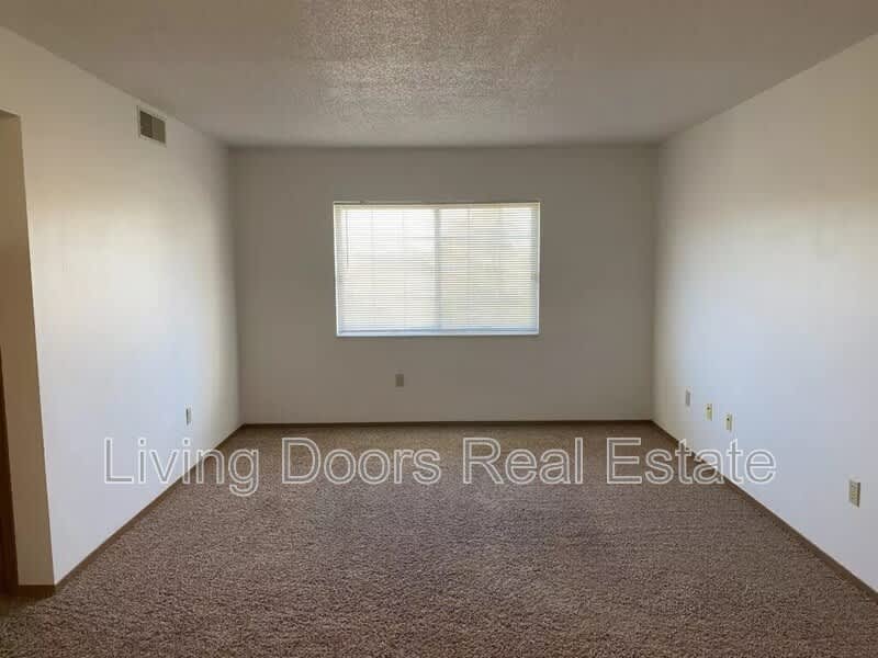 603 S. Washington St – photo 5