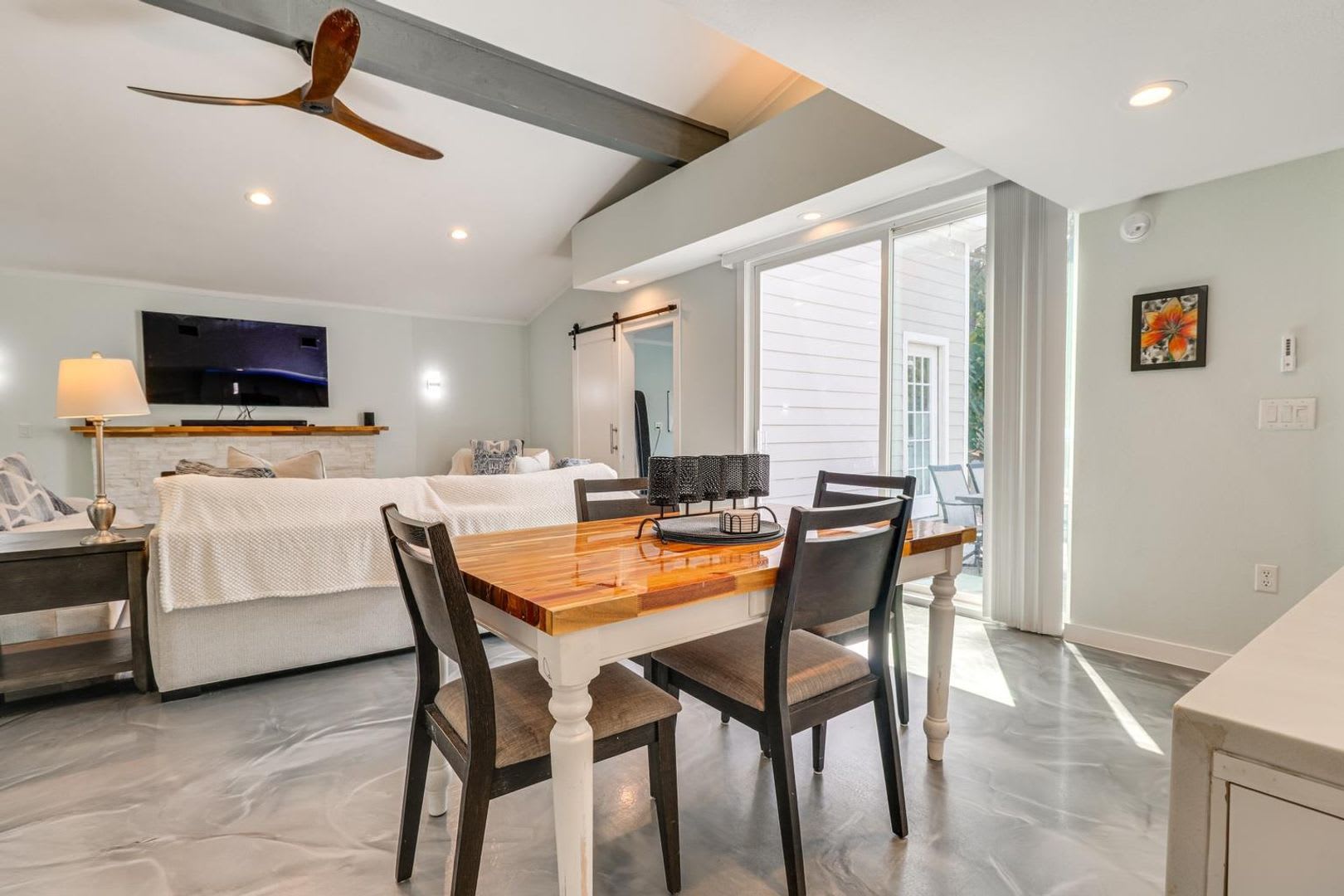 Fully furnished home – photo 4