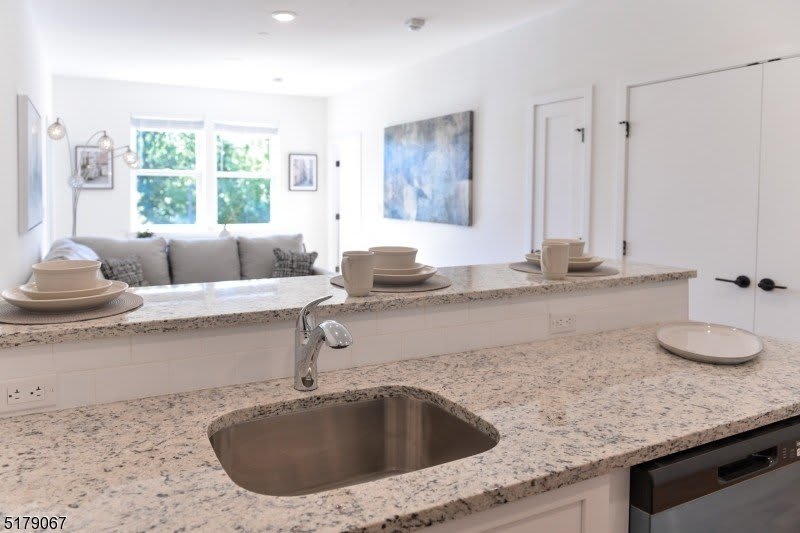 610 Mill Street – photo 3