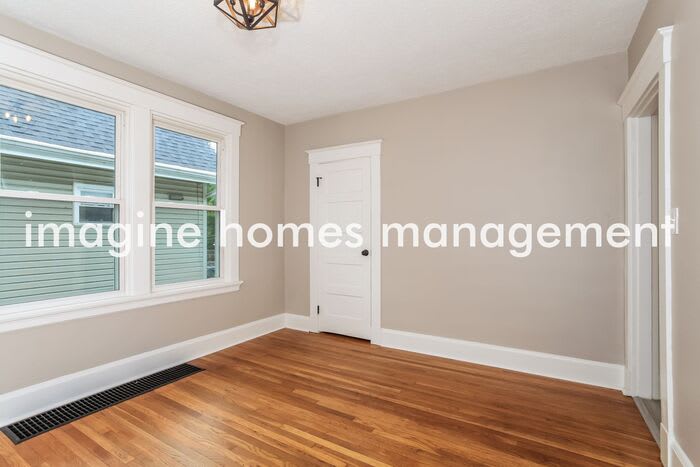 2732 Cox Lane – photo 5