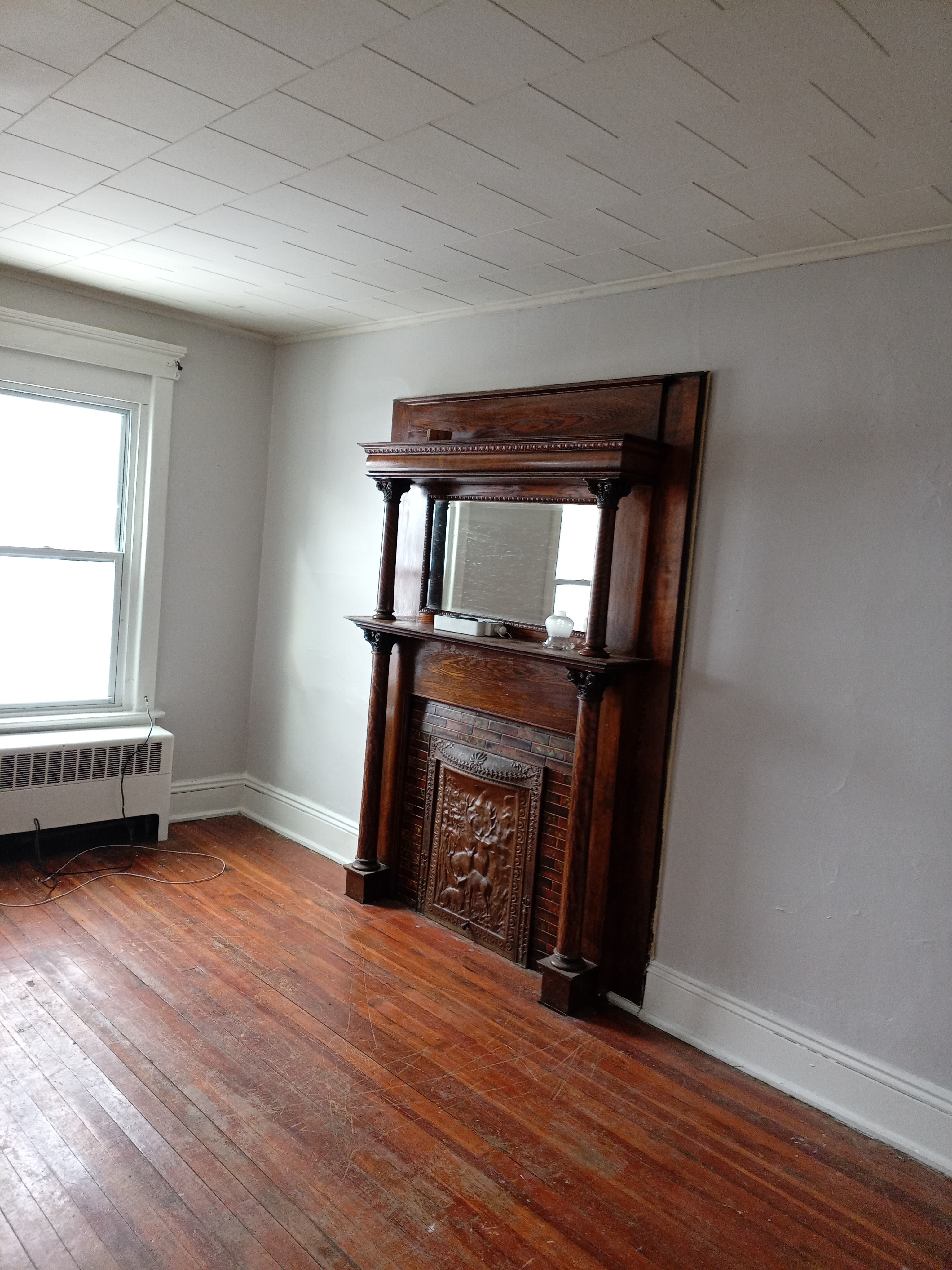 262 3rd Ave – photo 1
