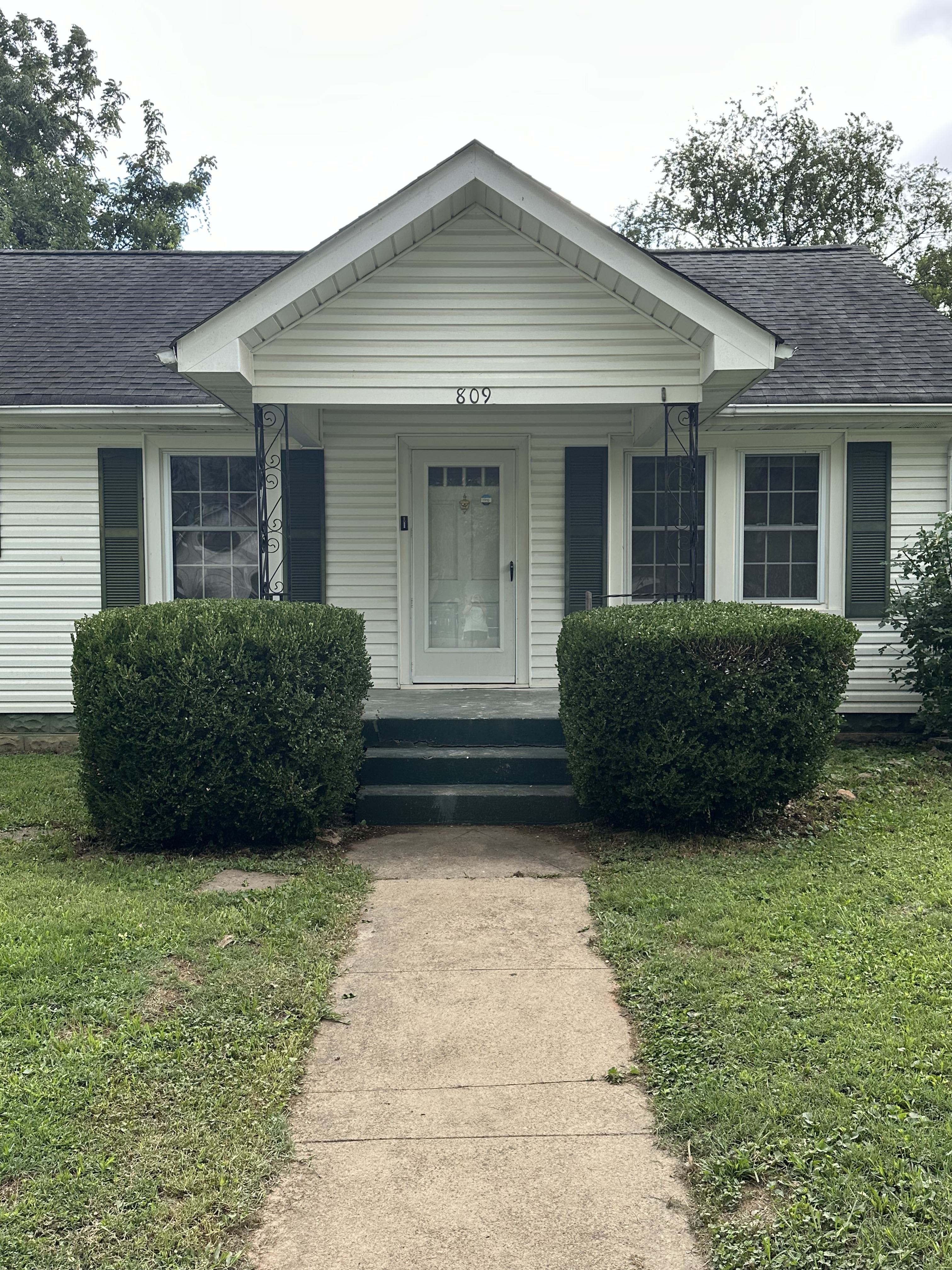 809 Leaf Ave – photo 1