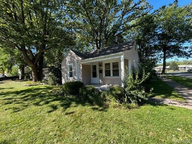 21751 ROSLYN Road – photo 2