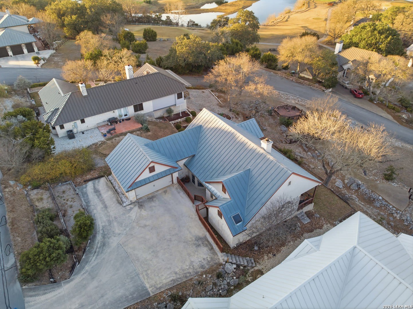 204 Tapatio Dr W – photo 3