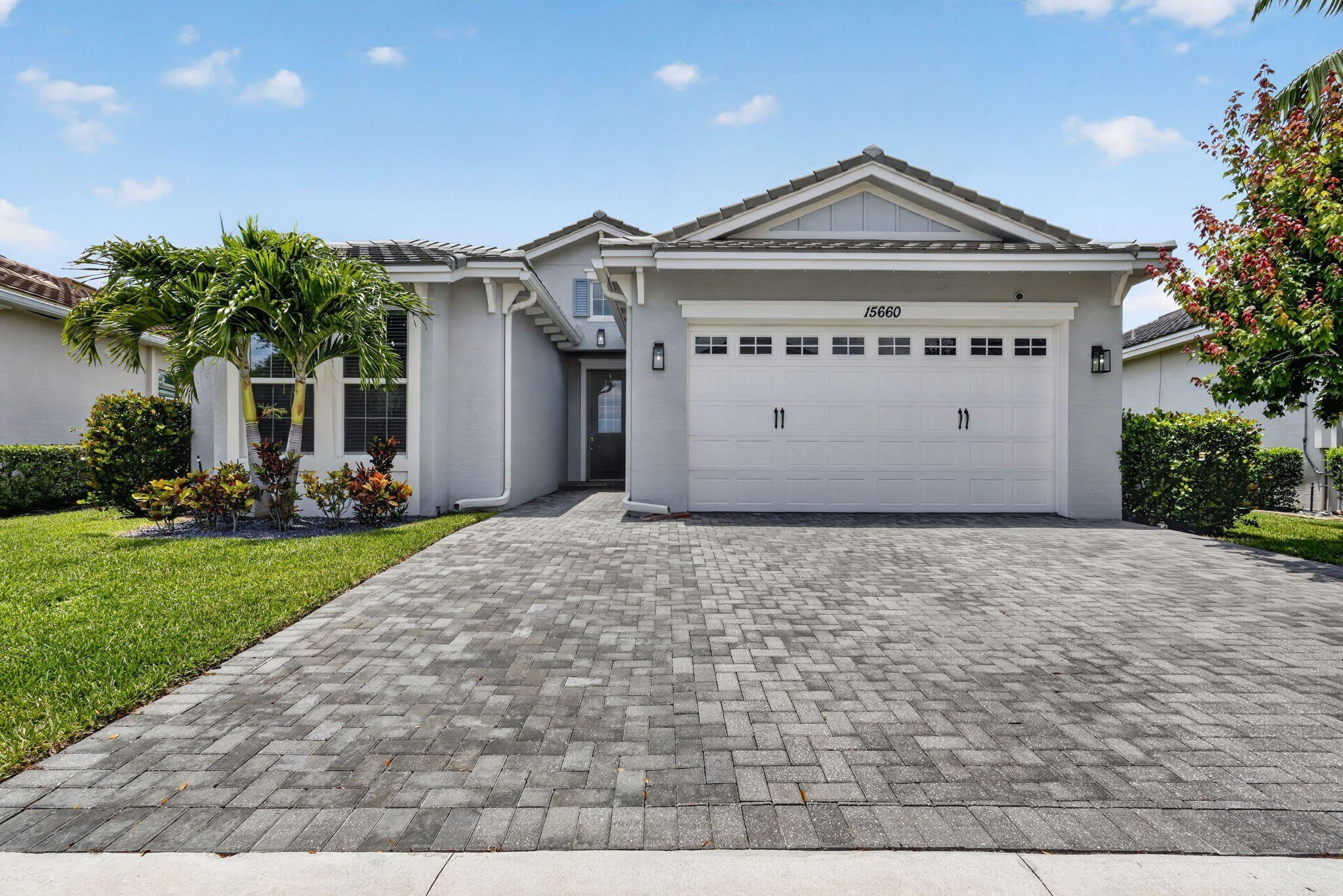15660 Goldfinch Circle – photo 2