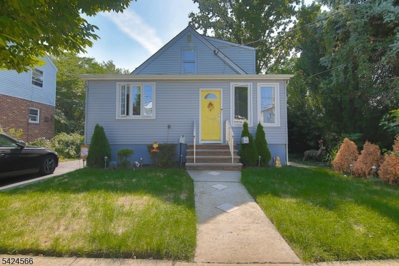433 Ainsworth St – photo 1
