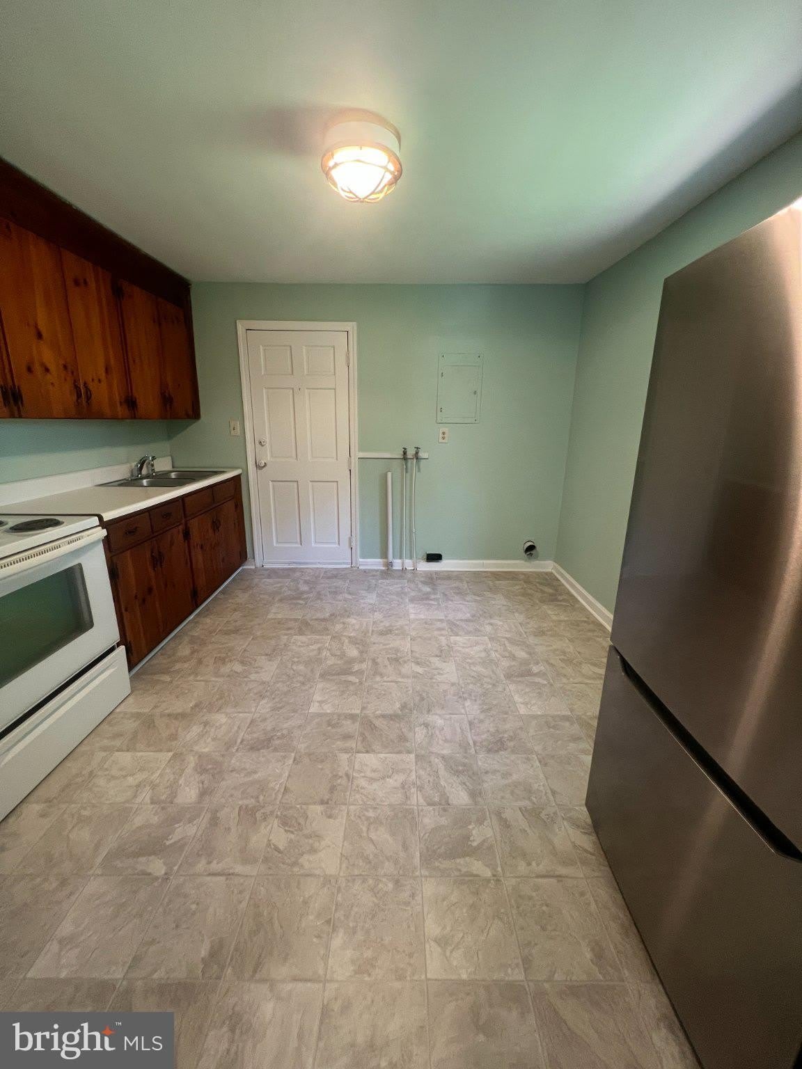 3520 Loren Drive – photo 5