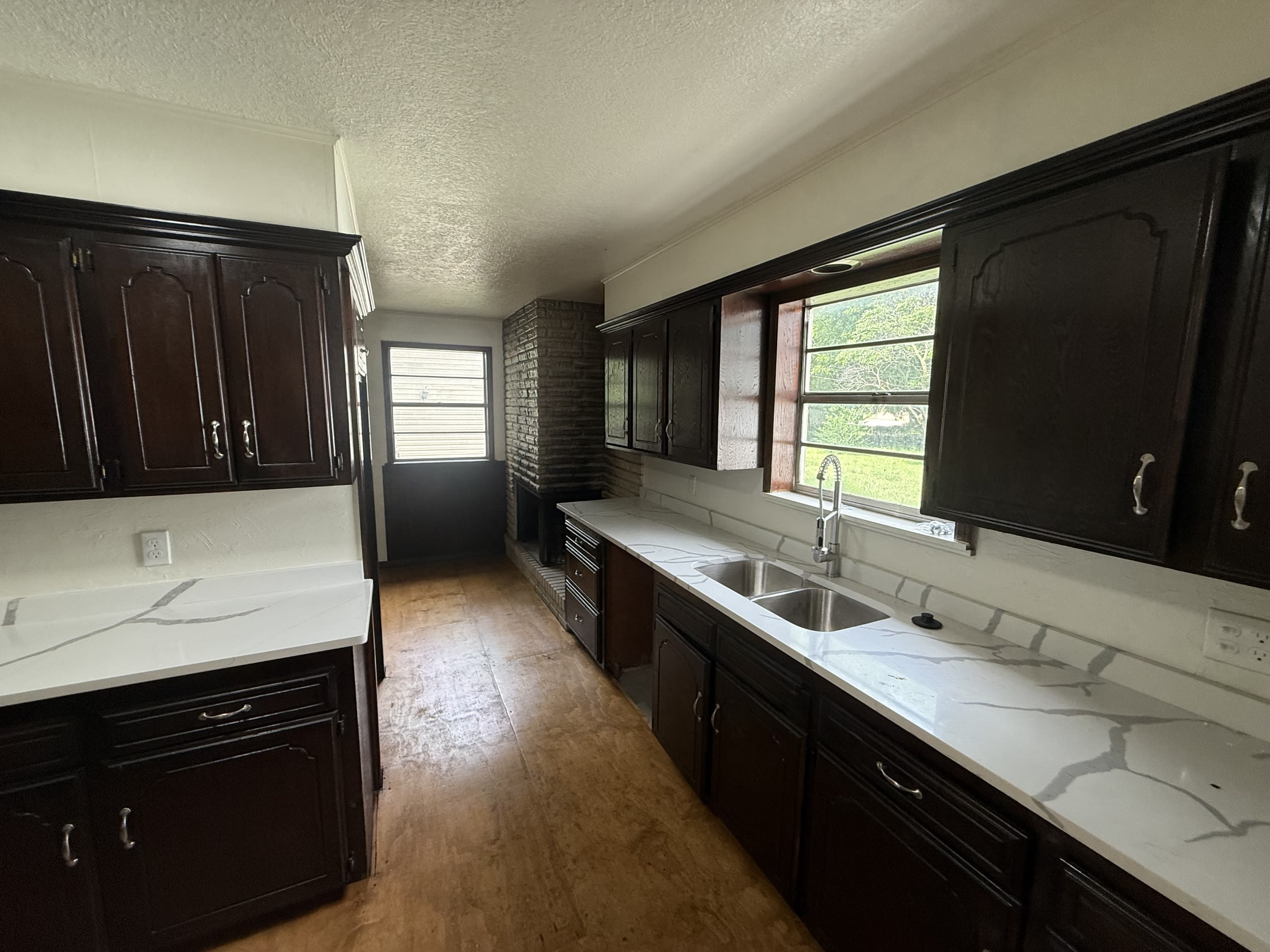 817 East 15Th Street – photo 4