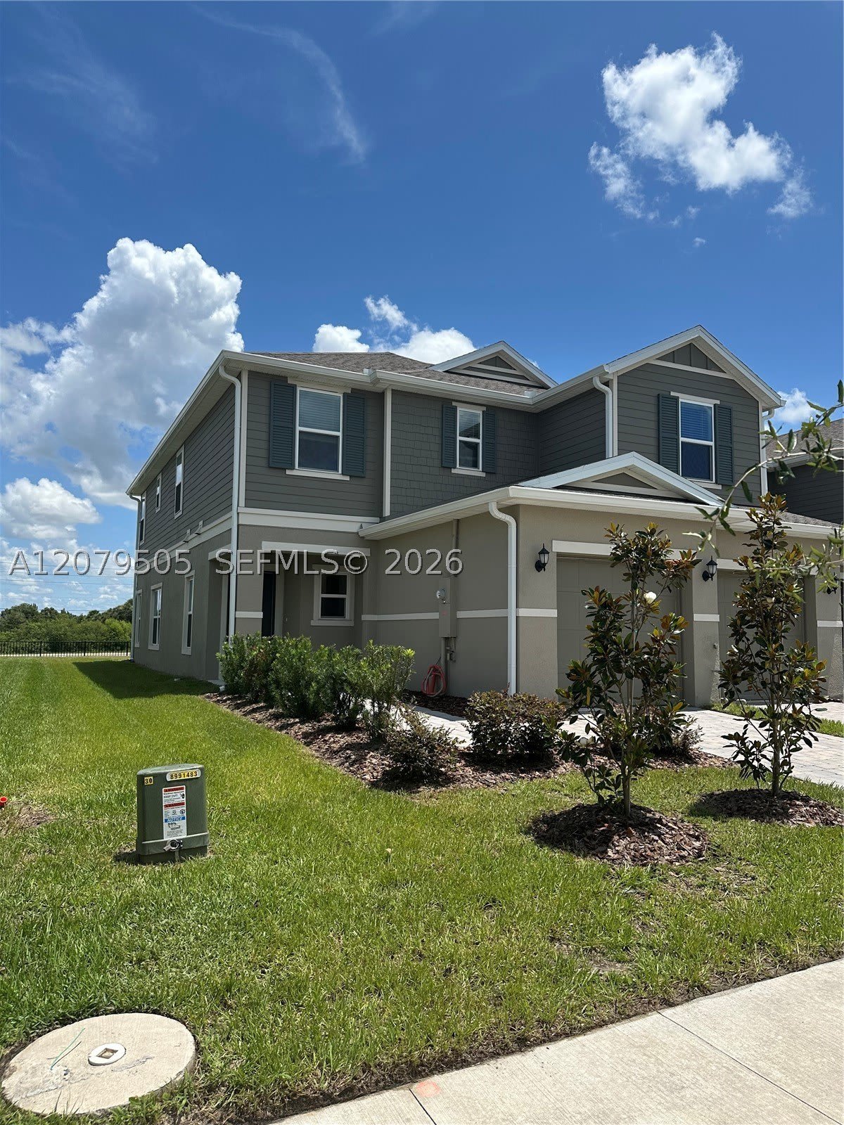 410 Sequoia Dr – photo 2