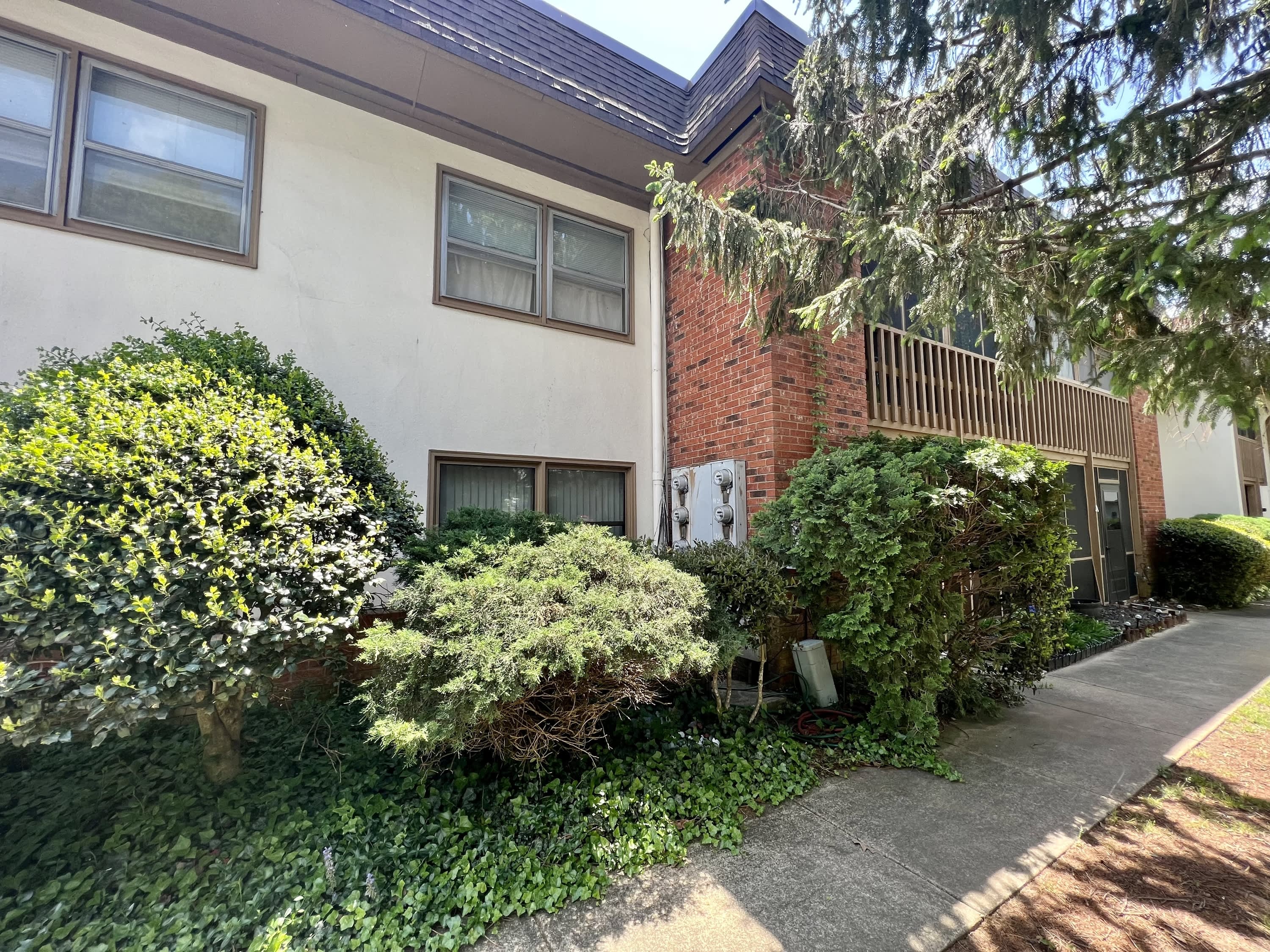427 6Th Ave W Holly Crest A2 – photo 2
