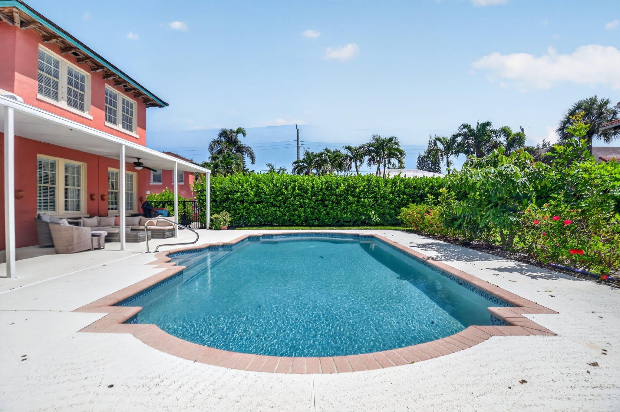 227 Foresteria Drive – photo 3