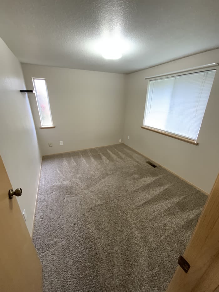 7320 20th Avenue East – photo 5