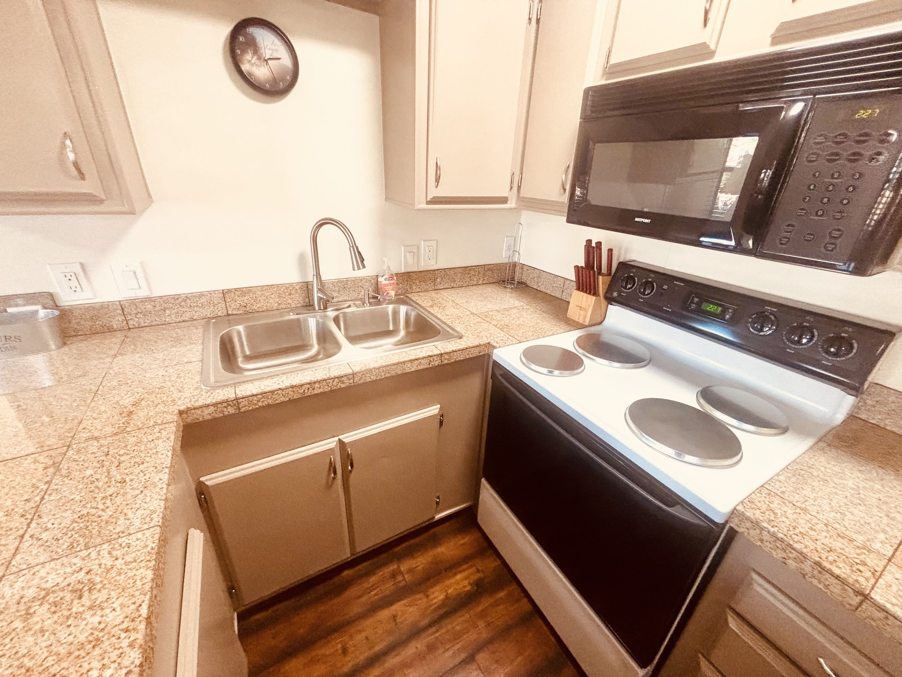 8865 East Baseline RoadUnit #405 – photo 4