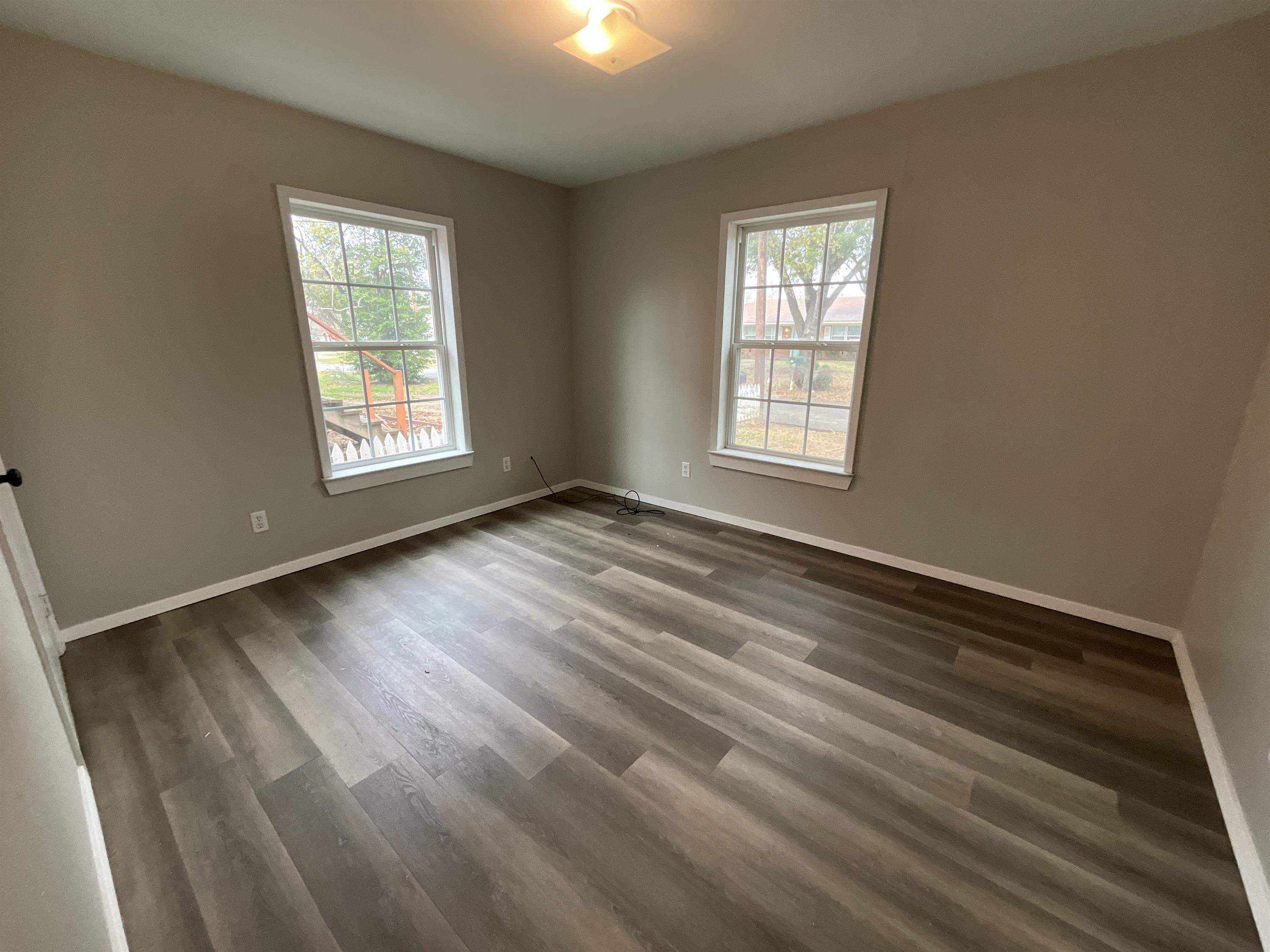 405 Beard Street – photo 5