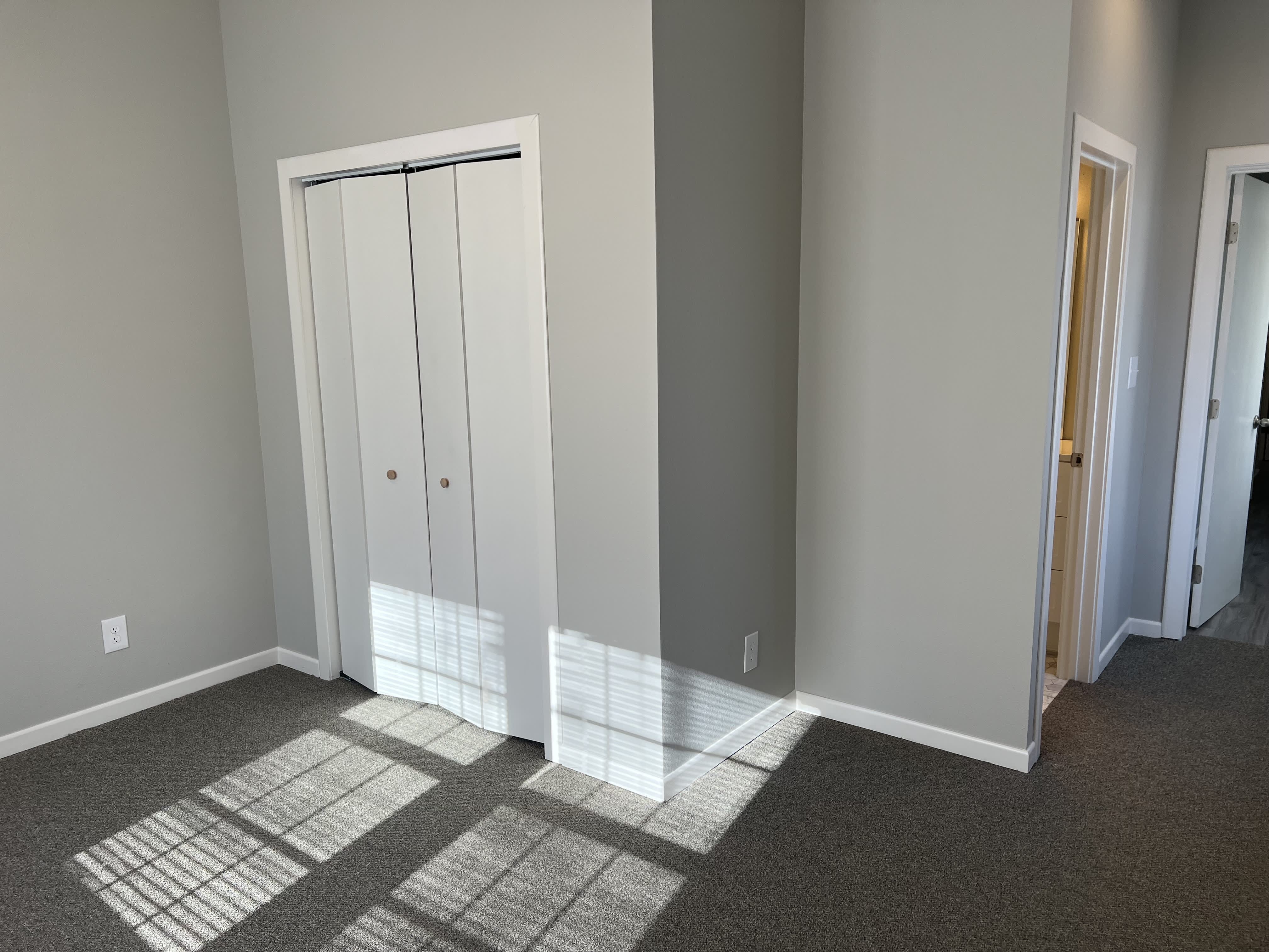 900 Ne Access Rd. – photo 5