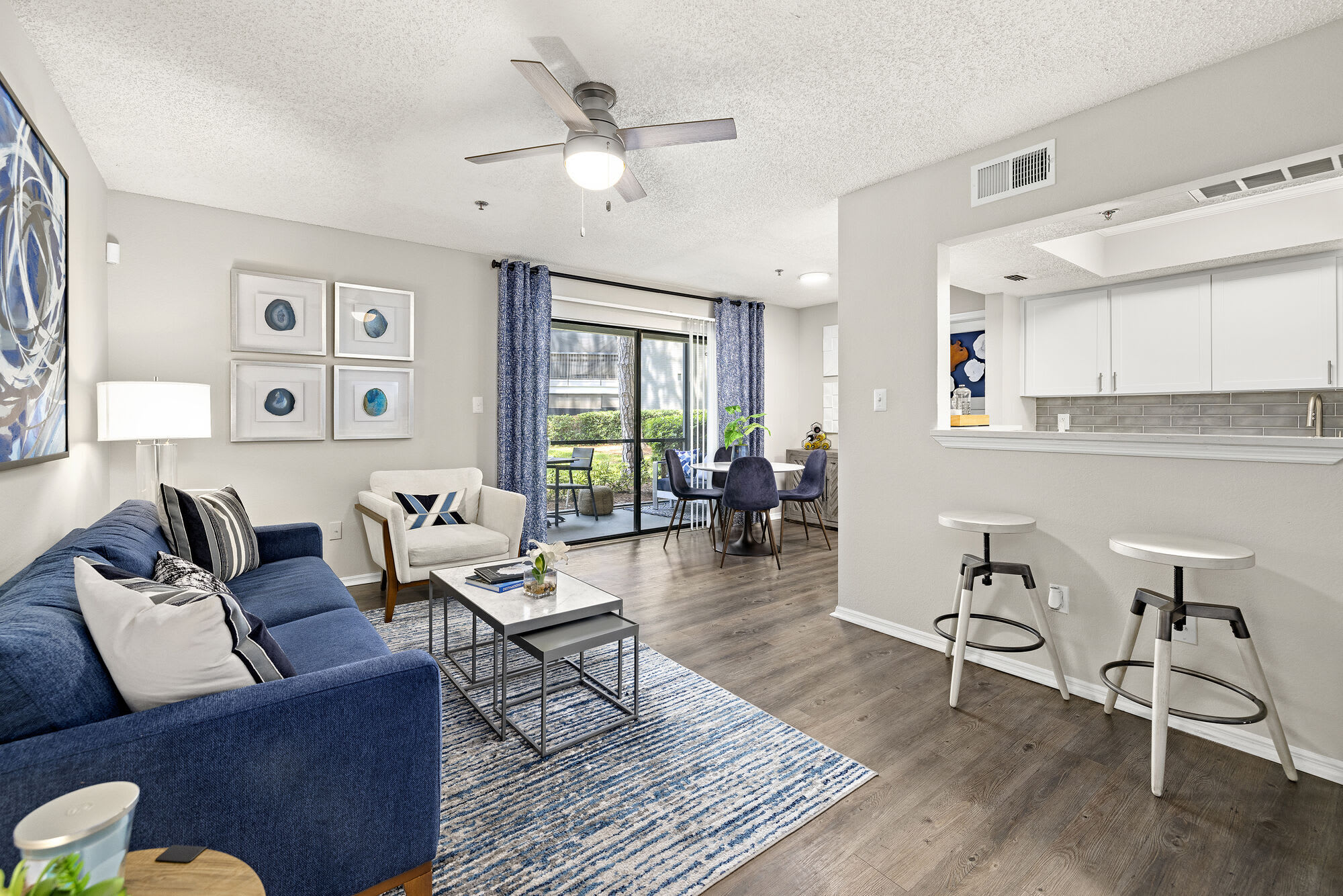 4800 Westshore Apartments – photo 5