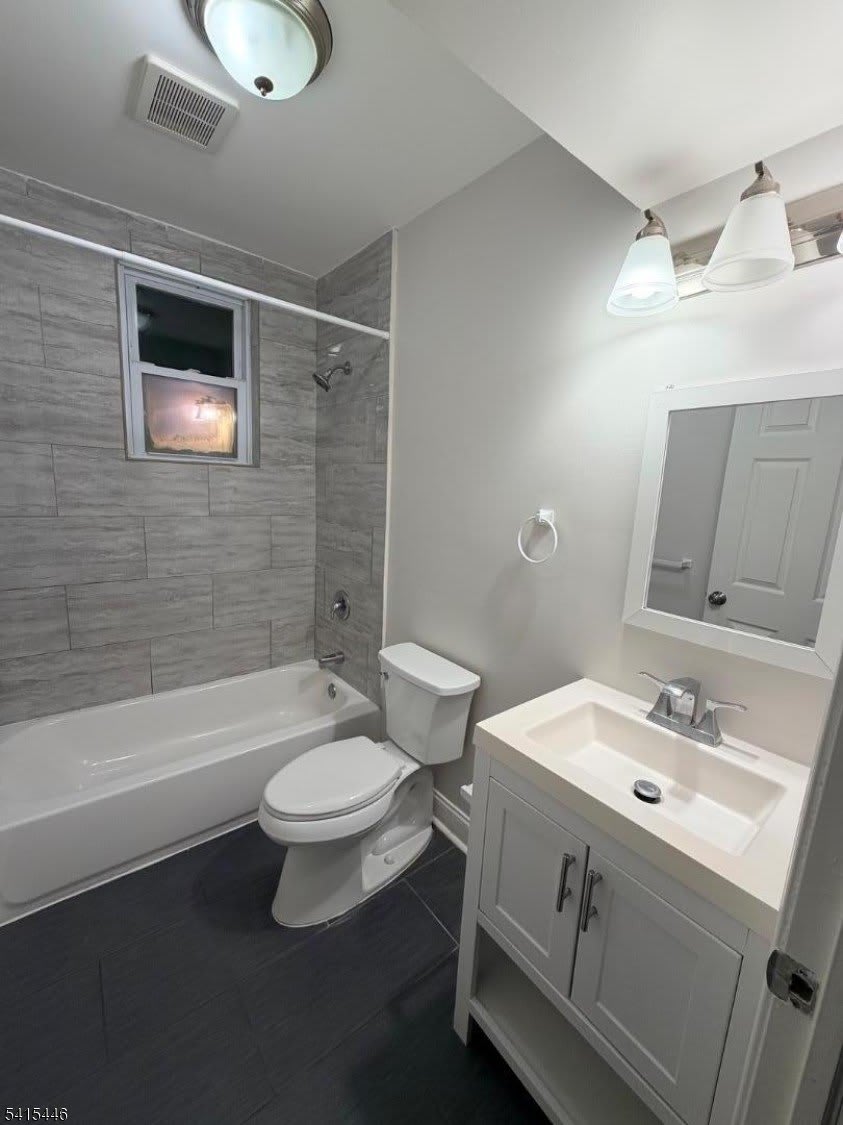 469 Alden St – photo 4