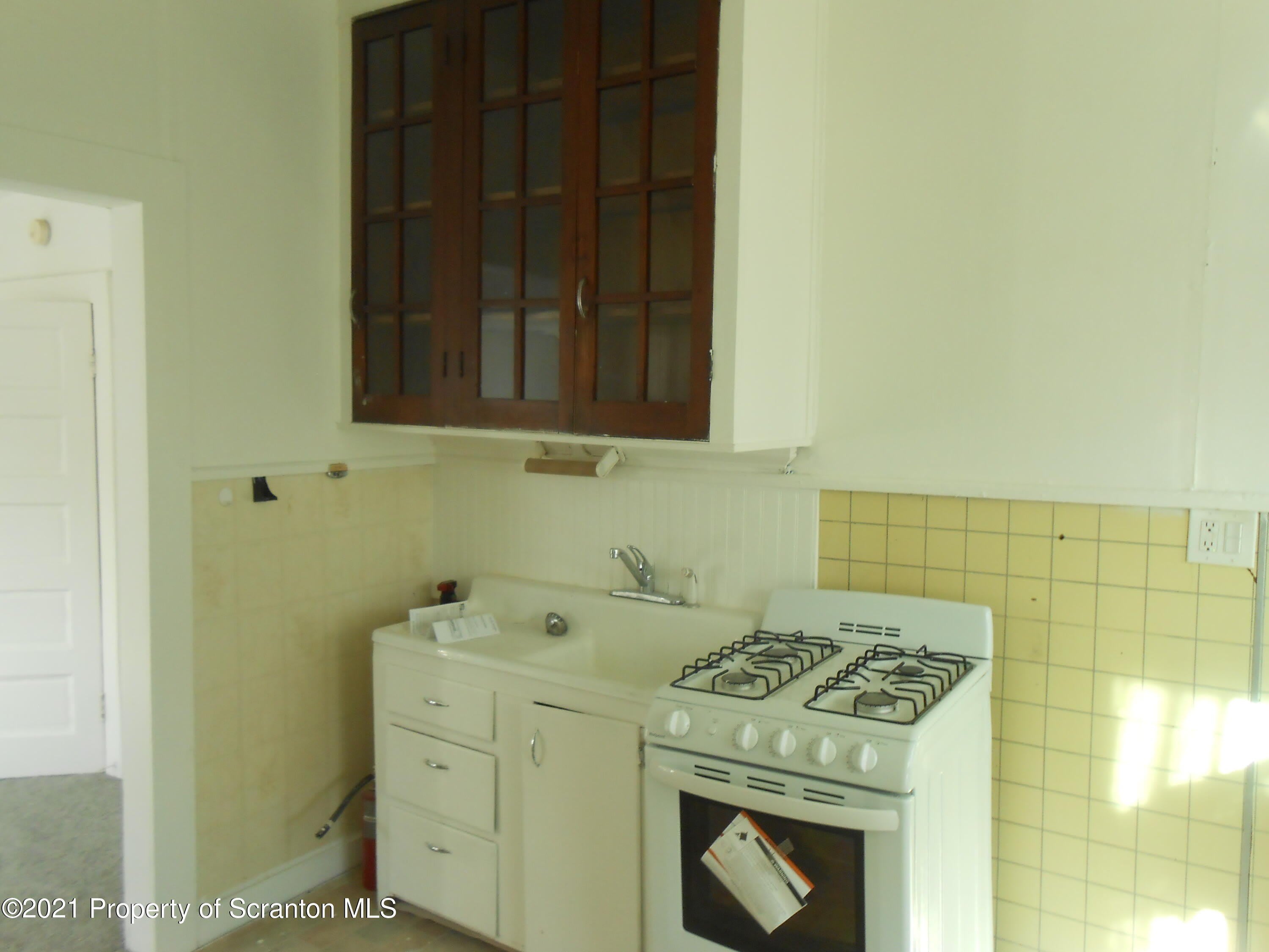 622 N Main Apt. 5 – photo 3
