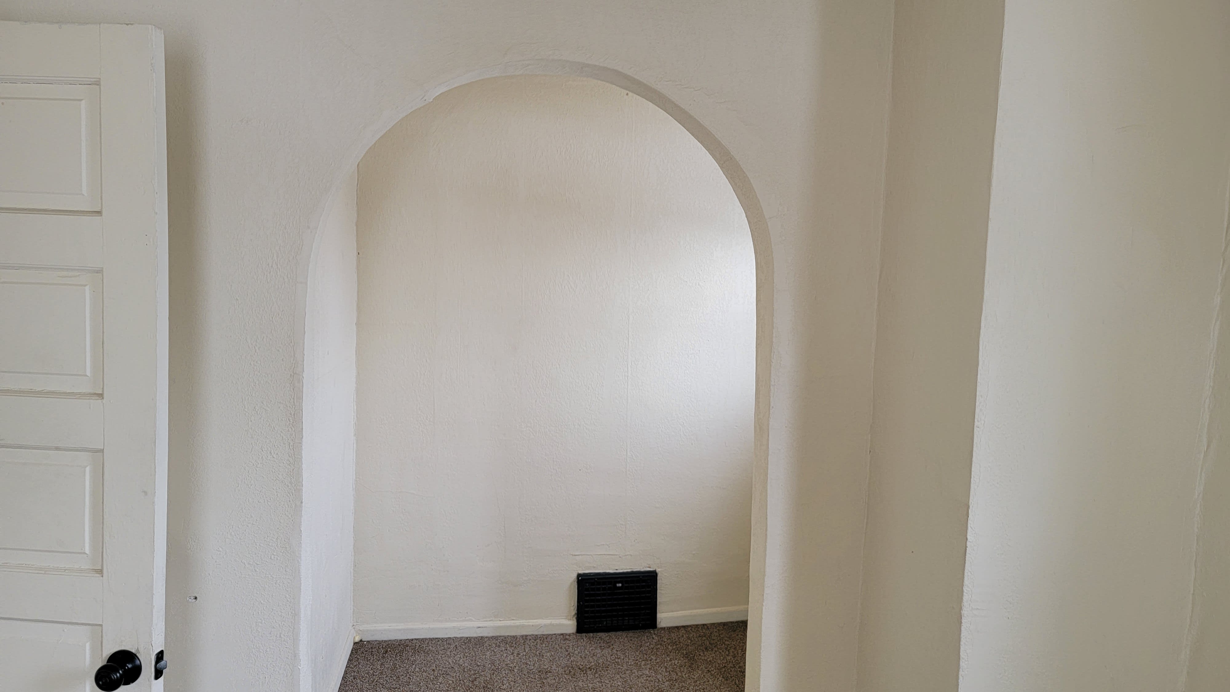 786 Florida Ave – photo 4