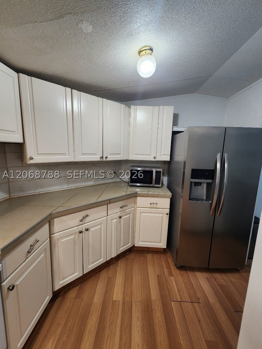 5864 Cartier Rd – photo 5