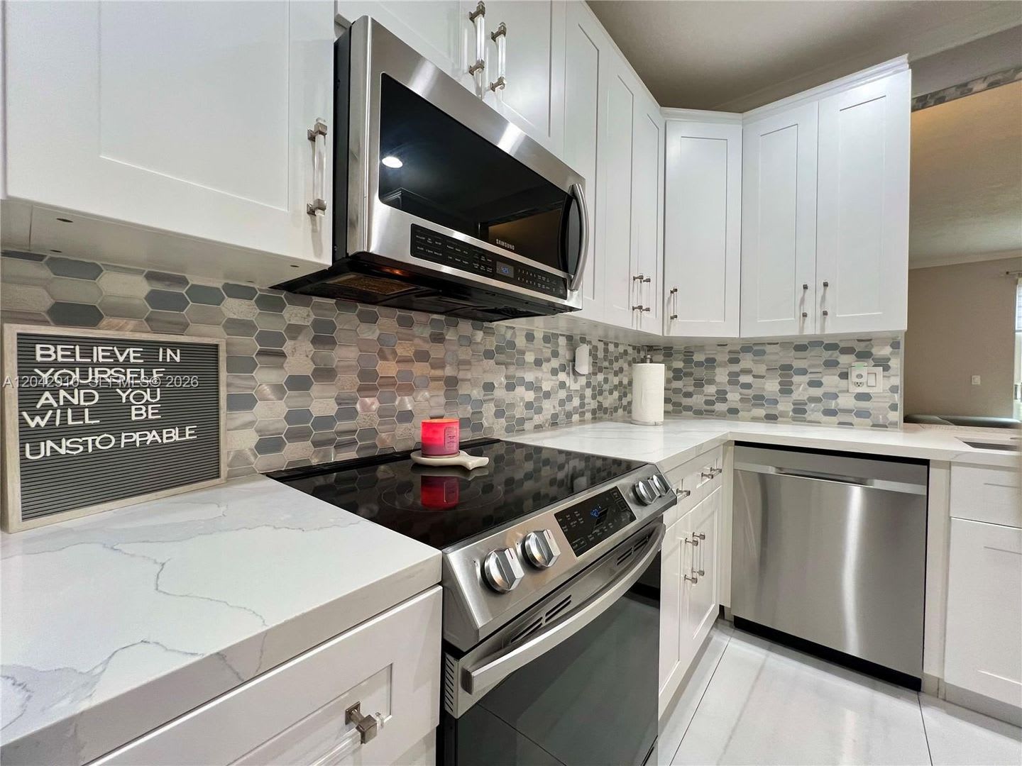 8917 NW 54th Street, Sunrise, FL 33351 – photo 2