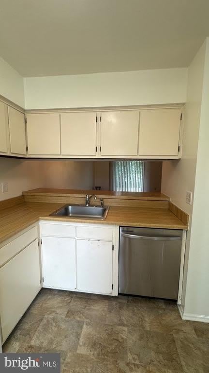 6762 Ducketts Lane – photo 4