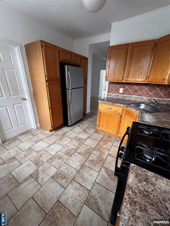 4702 Cottage Avenue – photo 2