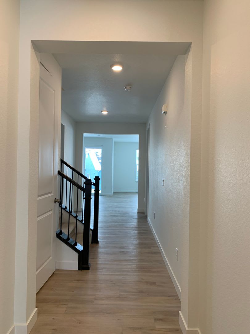 Sterling Ranch Home 3 BR/2 1/2 BA! – photo 5