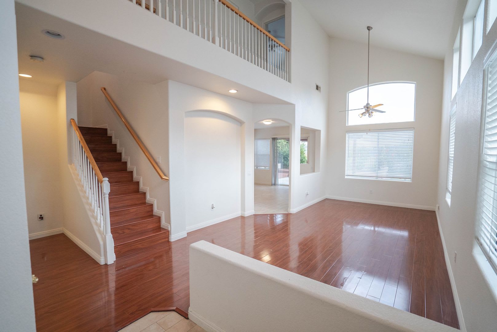 Stevenson Ranch 3 Bedroom Home for Rent! – photo 2